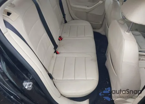 2010 Volkswagen Jetta Limited Edition from USA, damaged, VIN 3VWRZ7AJ7AM162121